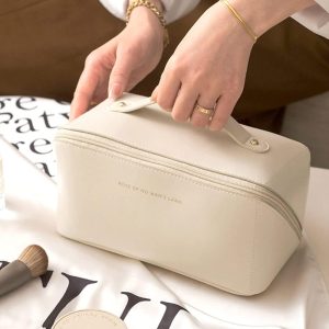 Γυναικείο νεσεσέρ BQ71, 25.5x22.5x9.3cm, εκρού 4 BQ71 3