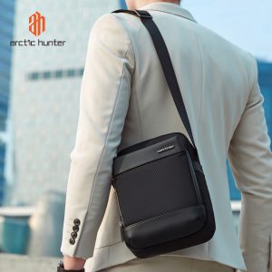 ARCTIC HUNTER τσάντα ώμου K00679, 3.4L, μαύρη 2 3.4L