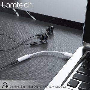 LAMTECH LIGHTNING ADAPTER CABLE AUDIO JACK 3,5MM WHITE 3 054 01 000187 9