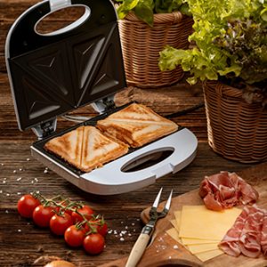 ADLER SANDWICH MAKER WHITE 4 120 01 000107 5