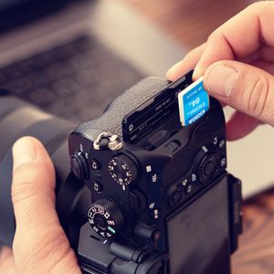 KIOXIA SD EXCERIA 64GB UHS I GEN2 U3 V30 4 exceria g2 sd 64gb camera1 gallery